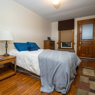 849 West Third Apartments